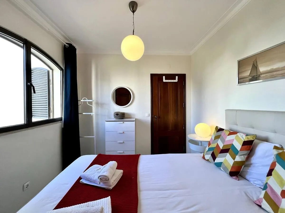 Cozy 2 Bedroom W Pool In Vilamoura By Lovelystay Quarteira 0*,